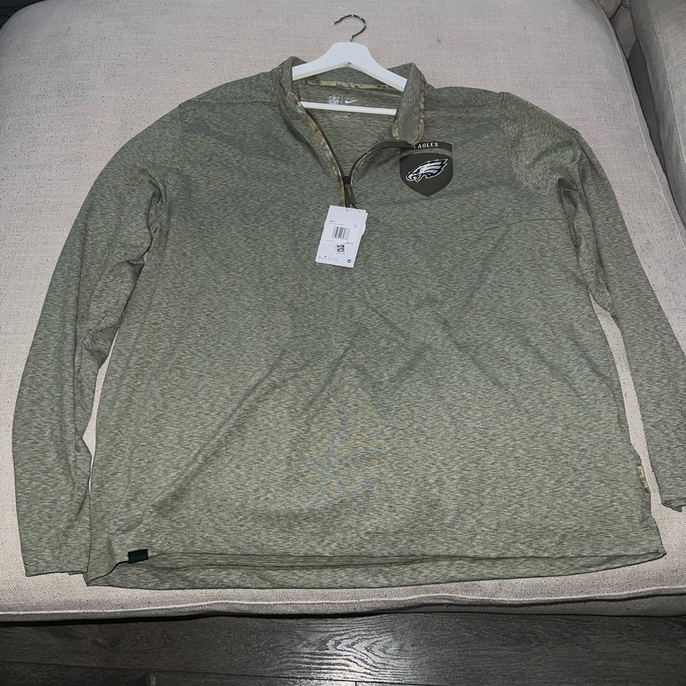 Men’s NFL dry fit Eagles fleece sweater